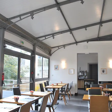 Logis De L'europe 3* Poitiers