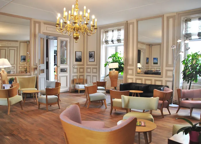 Logis De L'europe Hotel