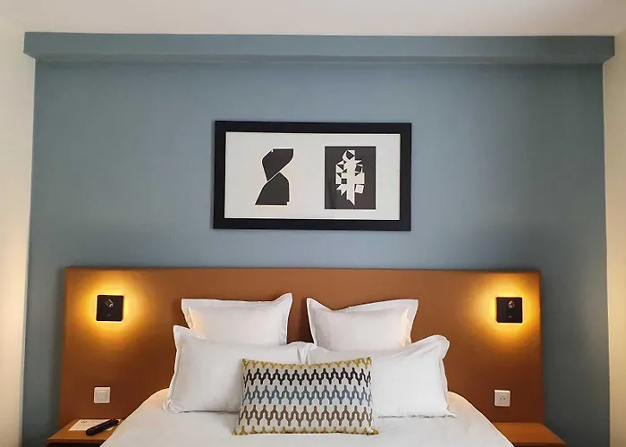 Logis De L'europe 3* Poitiers